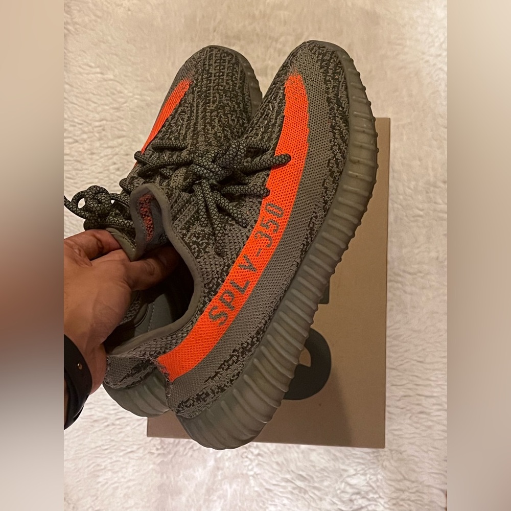 Yezzy - Picture 3 of 7